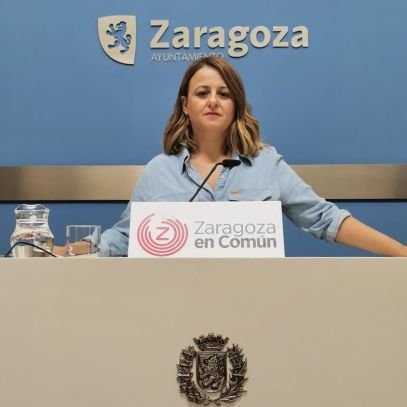 Concejala en el Ayuntamiento de Zaragoza para construir una ciudad más justa y participativa.
Impulso políticas de izquierda, justicia social.