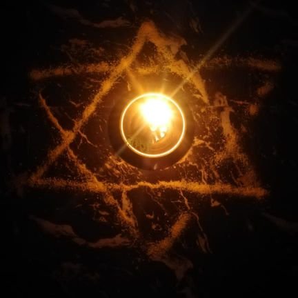 ShiningSkull420's profile picture. Alone, Stoned and never Lonely...🙏💜🙏
