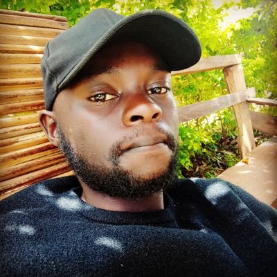 mulongo_254's profile picture. Medical laboratory technician