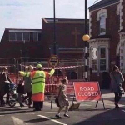 rob_welford's profile picture. Grandad,grafter,VFR riding boxing nut Leeds fan MOT