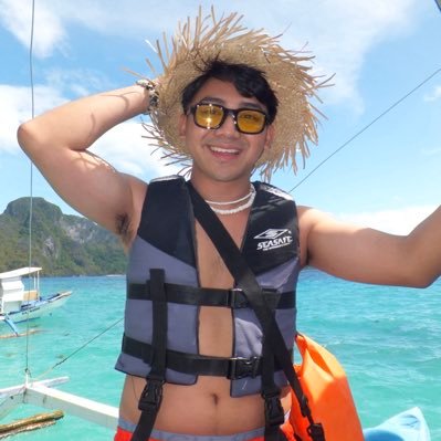 TheElijahLeigh's profile picture. ymao (yapping my ass off)