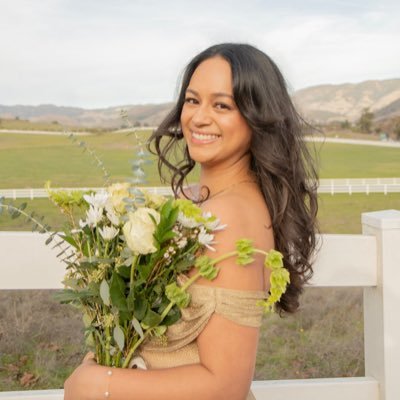 Ch4rm41n3's profile picture. 𝓡𝓝 ☤ | ♕ ♑︎ | Hennessy in a Teacup