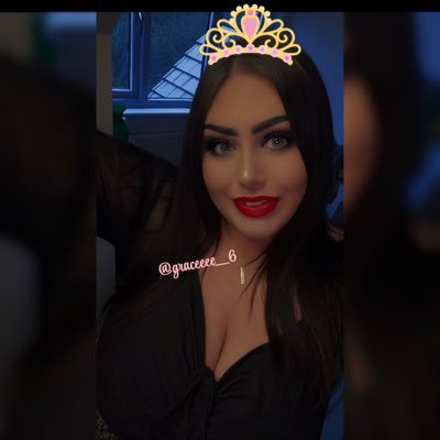 Irresistible and dominating, I’m your worst nightmare. 😏 Twitching already ? ohh little mutt I’m just getting started. 👸🏻 Approach correctly 💋
