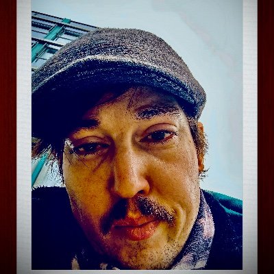 Pharm.D studying, science and tech loving cis guy who likes to create myself some/music. Hedonistically altered lifestyle. ❤️ shopping&buying stuff&finding new