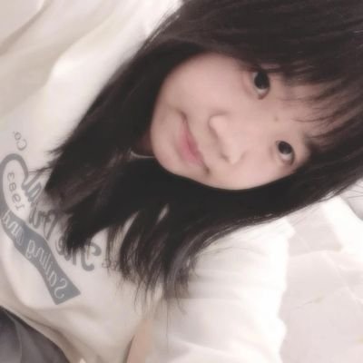 clairechany042's profile picture. 我是章魚◝⁠(⁠⁰⁠▿⁠⁰⁠)⁠◜⁠
08/女/高中生/牡羊/intp/純P/les/🌈