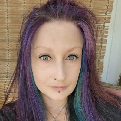 Spell Caster / Crystals / The goddess Daughter / Spiritual Enlightened / Hoodoo / Lessons / Mom of Four