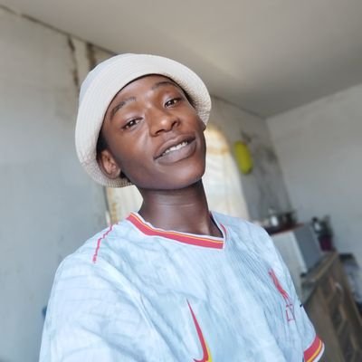 PoppaFrankie_'s profile picture. 