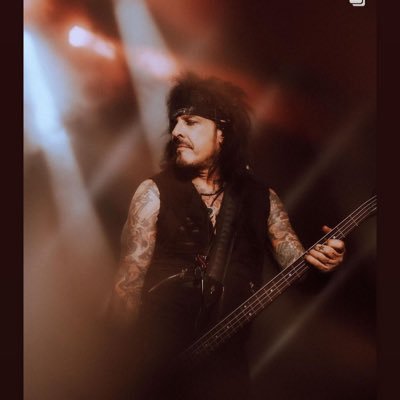 Nikkisixx255013's profile picture. Music bank Motley Crue