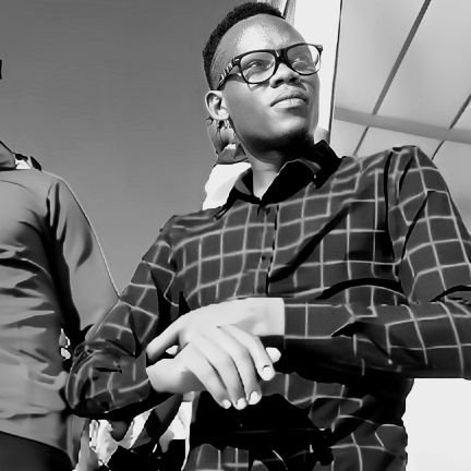 JOitebe's profile picture. See an enemy following me