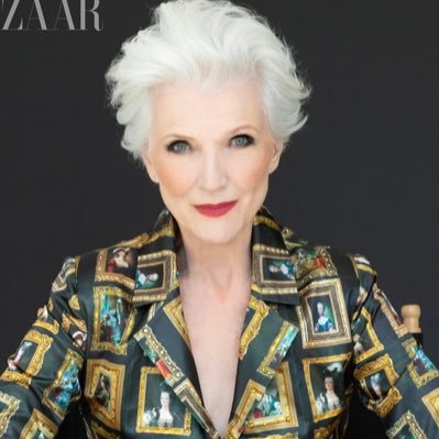 91726271maye's profile picture. Bestselling International Author of A Woman Makes A Plan 📖L Doctor of Dietetics 👩‍🎓Supermodel😉💃 #ItsGreatToBe76 Manager: anna@mayemus.com