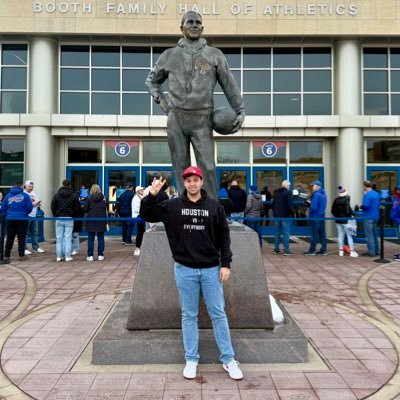 astrotm713's profile picture. #ForThrCity 🐾