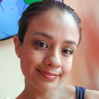 Clau (@claudishita_) 's Twitter Profile