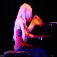 kelly moran (@kellymoran) 's Twitter Profile