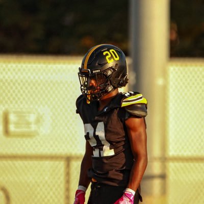 CaliphPaul's profile picture. |2028| |Football, Track, Baseball| |Burnsville MN| |5’7 - 160Ibs| |4.58 40yd (laser)| |Cell-(612)-281-1017|