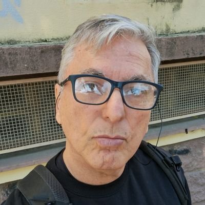TannNetto's profile picture. Professor de inglês