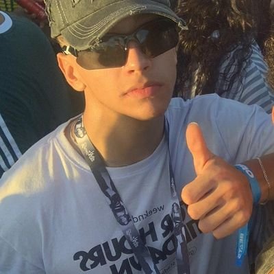 say_simon_'s profile picture. oi eu so falo besteira