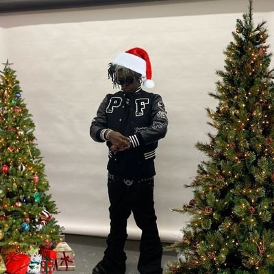 Mlekoz1948's profile picture. Ken Carson 🔝
I dont listen to Leaks 😔
