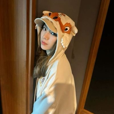 sullydovy's profile picture. bio