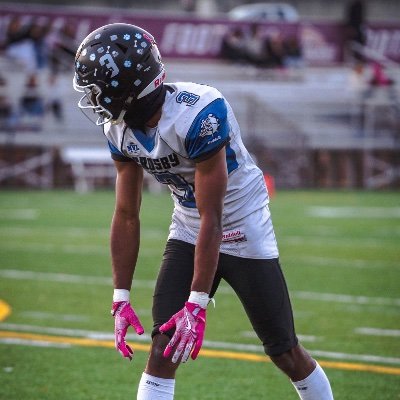 CONNECTICUT MOST RETURNED INT'S IN A SINGLE GAME IN STATE HISTORY/ 3.5 Cumulative Gpa/ @scsufb 29’ Wide Receiver 6’3” 4.47 40yd 280 Bench 395 Squat 39.4” Vert