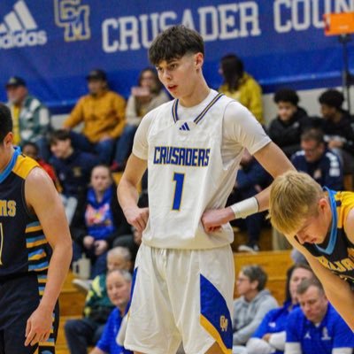 Class of 2027 || 6’5 170 pounds || Catholic Memorial Highschool || 16U MTXE || 262-443-2851 || email-rigg.waterman.2027@gmail.com