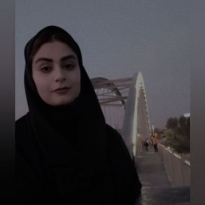 یه دهه هشتادی
//کمی فعال در فضای مجازی و حقیقی ...
در حال آموختن برای آموختن🤍🌱
