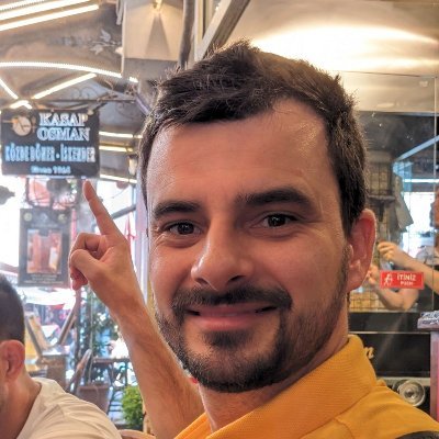 Experienced Data Scientist, Enthusiast of unconventional data structures, Graph ML, Probabilistic Graphical Models and Explainable Artificial Intelligence (X AI