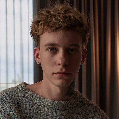 Gay twink, based in Spain and Switzerland 🇮🇨🇨🇭 Member of: @twinkomteam