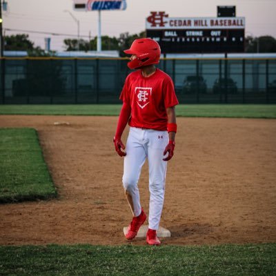 nathangarza2027's profile picture. Nathan Garza | CEDAR HILL HIGH SCHOOL C/O 27 MIF/RHP