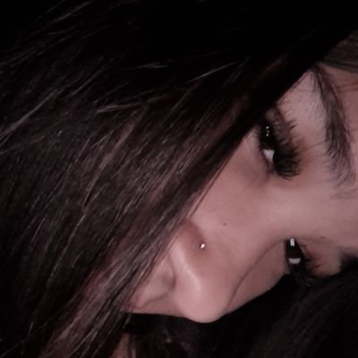Lizaalves_'s profile picture. vsfd