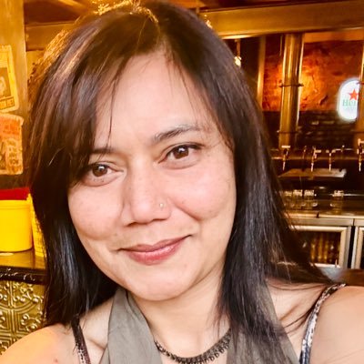 AveeshaSingh1's profile picture. Appreciating the avant-garde as much as the inane, while laughing at both.