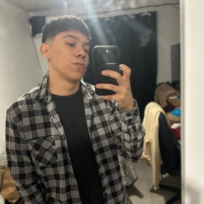 Feyssb_'s profile picture. Corrin || 28