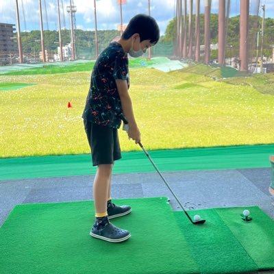 最近はやっと裁量も勝てるようになってきました❗️釣りは人生の大半を占めてます🤣エギング、アジングがメインで色んな釣りしてます🎣鹿児島全域出没中w 怪しい業者は全てお断りしてます😡 お金配りは詐欺です‼️
