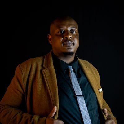 Major in Media communications & craftsmanship in Information Architecture | Business Marketing | Digital Alchemist | Creative Genius | NSFAS