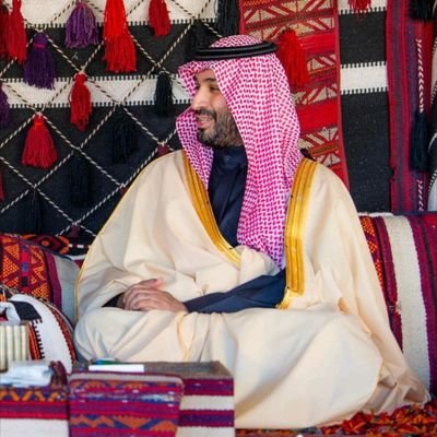 ShmAbw21032's profile picture. 