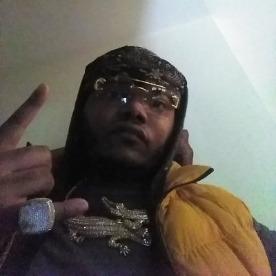 Creative in video games love to work
and dream big to my success lovin money loving my girlfriend's &wife's Dominican girls and Spanish music is my luxury Days