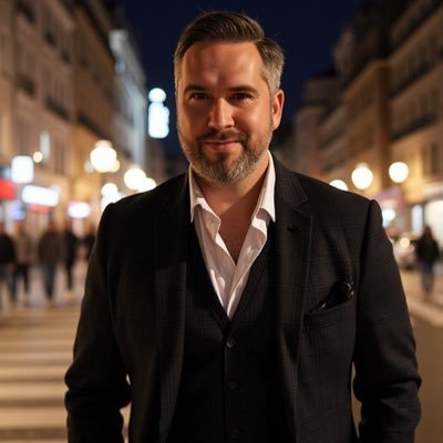 FilipHLC's profile picture. There are 2 things in life I try to understand : Football and aviation. First, though, is more complicated. Ex sporting director, nowadays flying. Father.