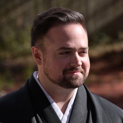 Texan husband & father interested in bitcoin, manufacturing, & space | Product Manager @coinbase