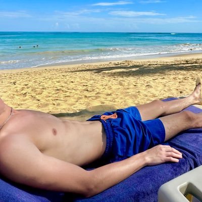 Just a young horny guy looking for some fun😈💦 custom vids, jerk video chats, snapchat, and OF: ait909 https://t.co/vkcKPees5I