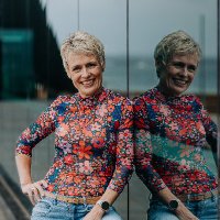 Esther Price (@estherpriceprom) 's Twitter Profile