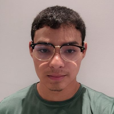 18 y | Economics Student | Video Editor | Take a look at my portfolio below!