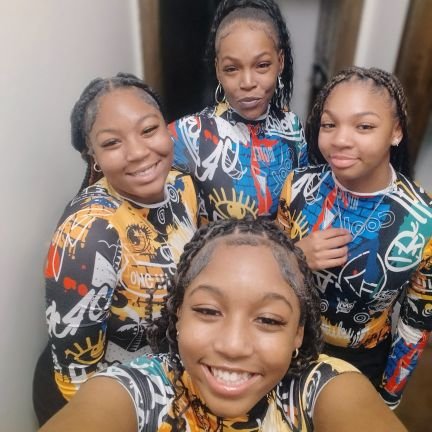 Sister's That Love To Play Basketball. ACE C/O 27, ARI C/O 2029, TATY C/O2030