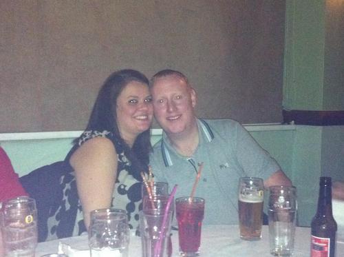 stay in drumchapel, love the glasgow rangers and proud father to sophie-ann