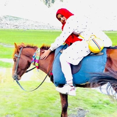 iqrakhan549's profile picture. Passionate about creativity, conversation, and all things new 🚀 | Let's build something amazing together! | Follow me guys ❤️‍🩹😘