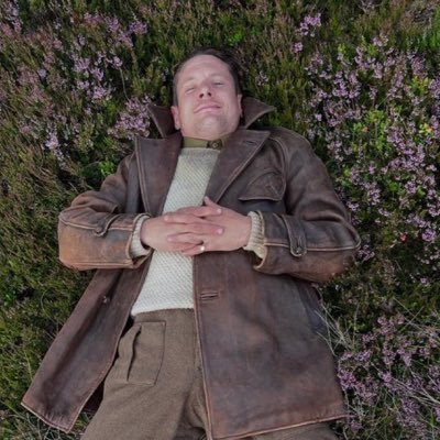 anakingreys's profile picture. 🇲🇽 ♡ |24| Eddie Diaz & Din Djarin my beloveds