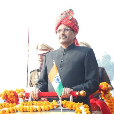Civil Servant; From Mau, Uttar Pradesh; Views personal...RTs random!