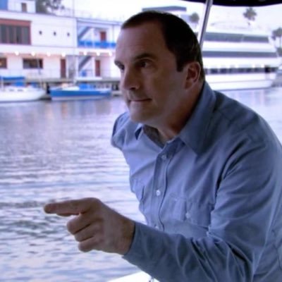 JWalter_SGS's profile picture. 40 years old, two kids, no interest in fighting.