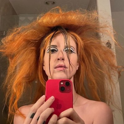 sw1ftstump's profile picture. love me a kryptonian | priv @CHARAFTERDARK2