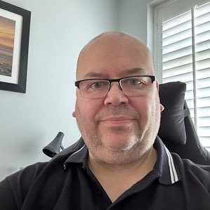 live in UK, work @RedHat love @SwiftLang @codevapor Football fan @WestHam & @MorecambeFC ⚽️🦐⚒ #ghosts 👻 @bcs Open Source group. All posts mine only.🇬🇧