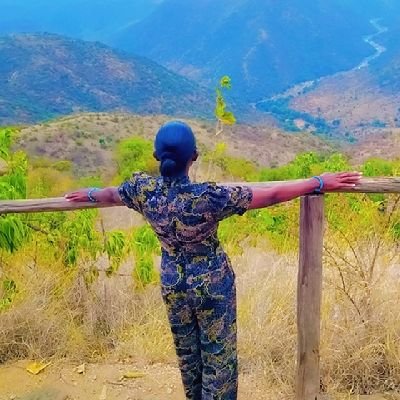 peisa_mary's profile picture. Arsenal f.c all time fan❤. Teacher of English and Literature 📚 

instagram: @peisamary