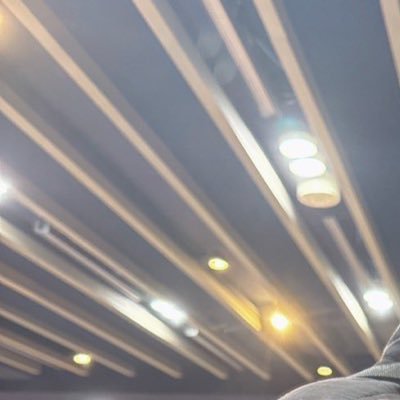 strr_7's profile picture. 